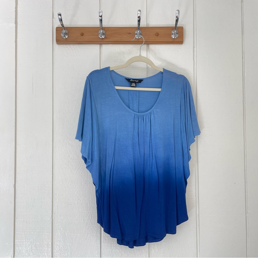 Blue ombre batwing sleeve blouse
